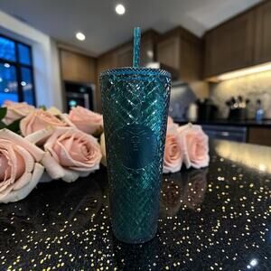 Starbucks Emerald Green Jeweled Tumbler 24 oz Holiday 2021 NWT